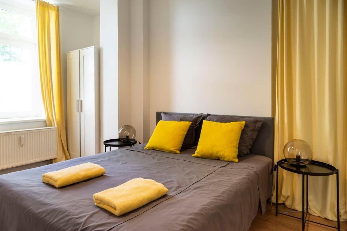 Cosy Two Br Plus Self Checkin Plus Street Parking Berlin Exterior photo